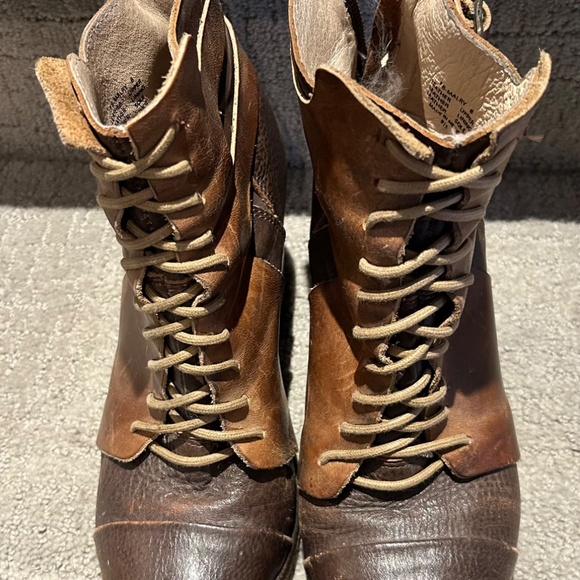 Steve Madden Freebird boots - Picture 2 of 4